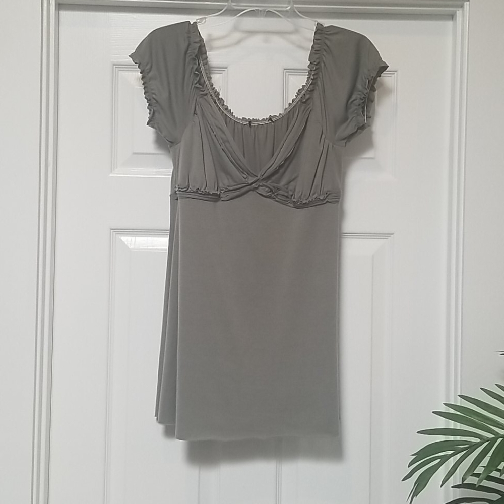Olive Peasant top